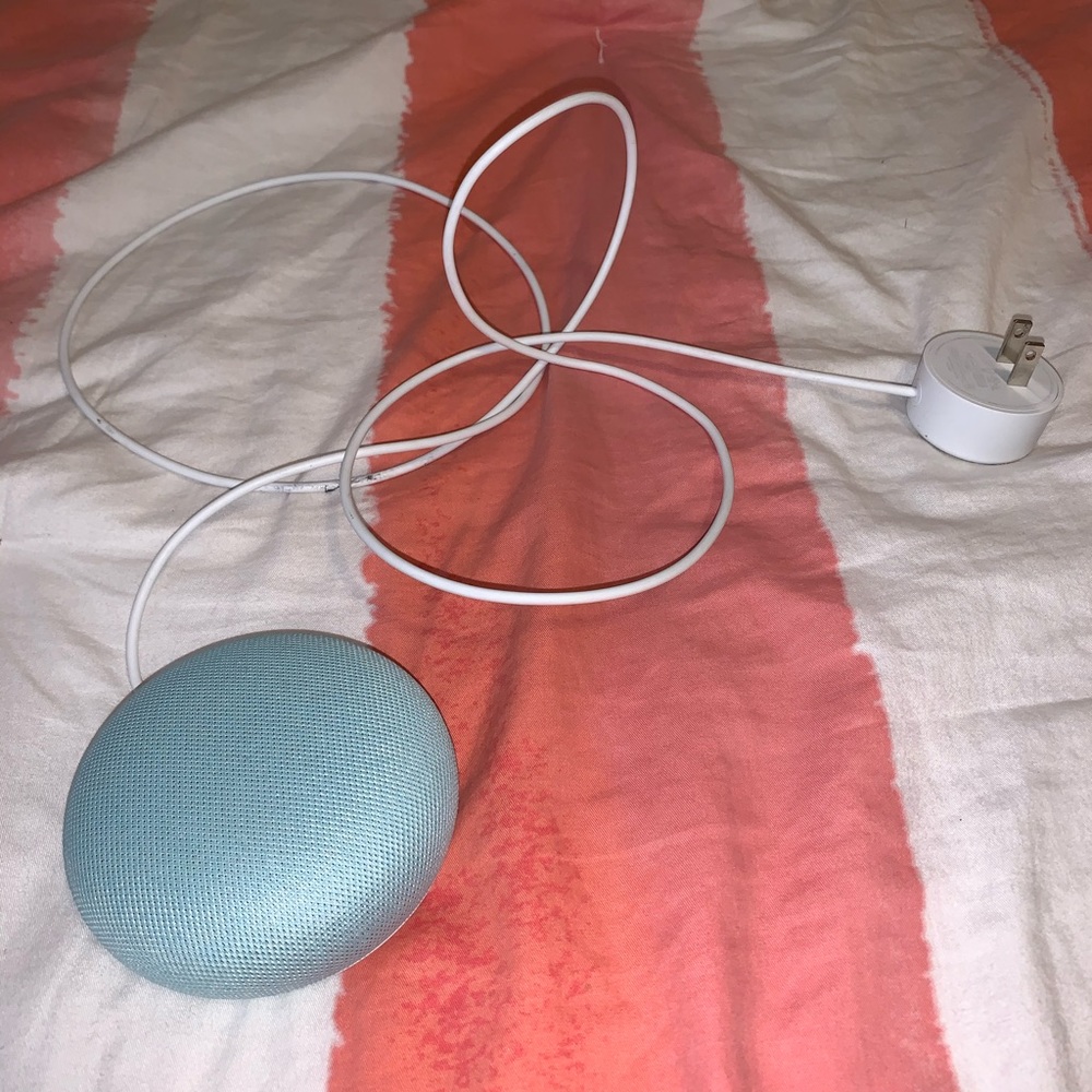 Google Home Mini